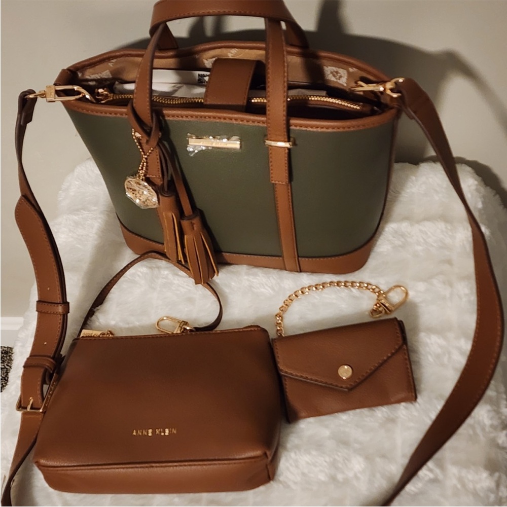 Anne Klein Olive and Brown Shoulder Bag Set